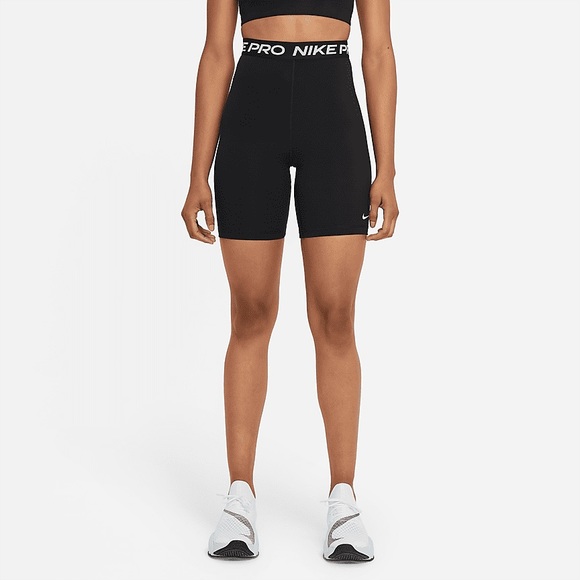 Nike Pants - Nike pro black biker shorts